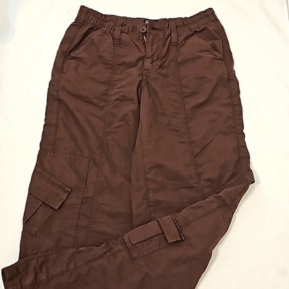 Urban Outfitters Y2K mid waist cargo pants - great condition